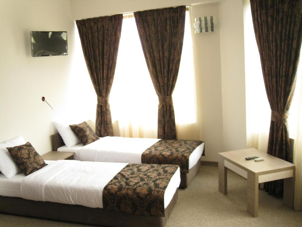 Domus Aparthotel Скопие Екстериор снимка