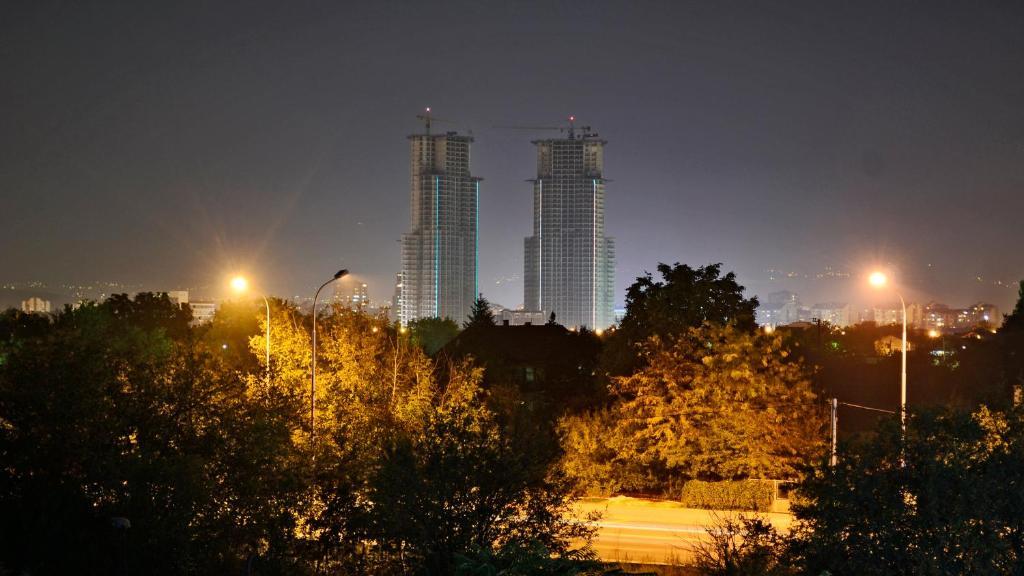 Domus Aparthotel Скопие Екстериор снимка